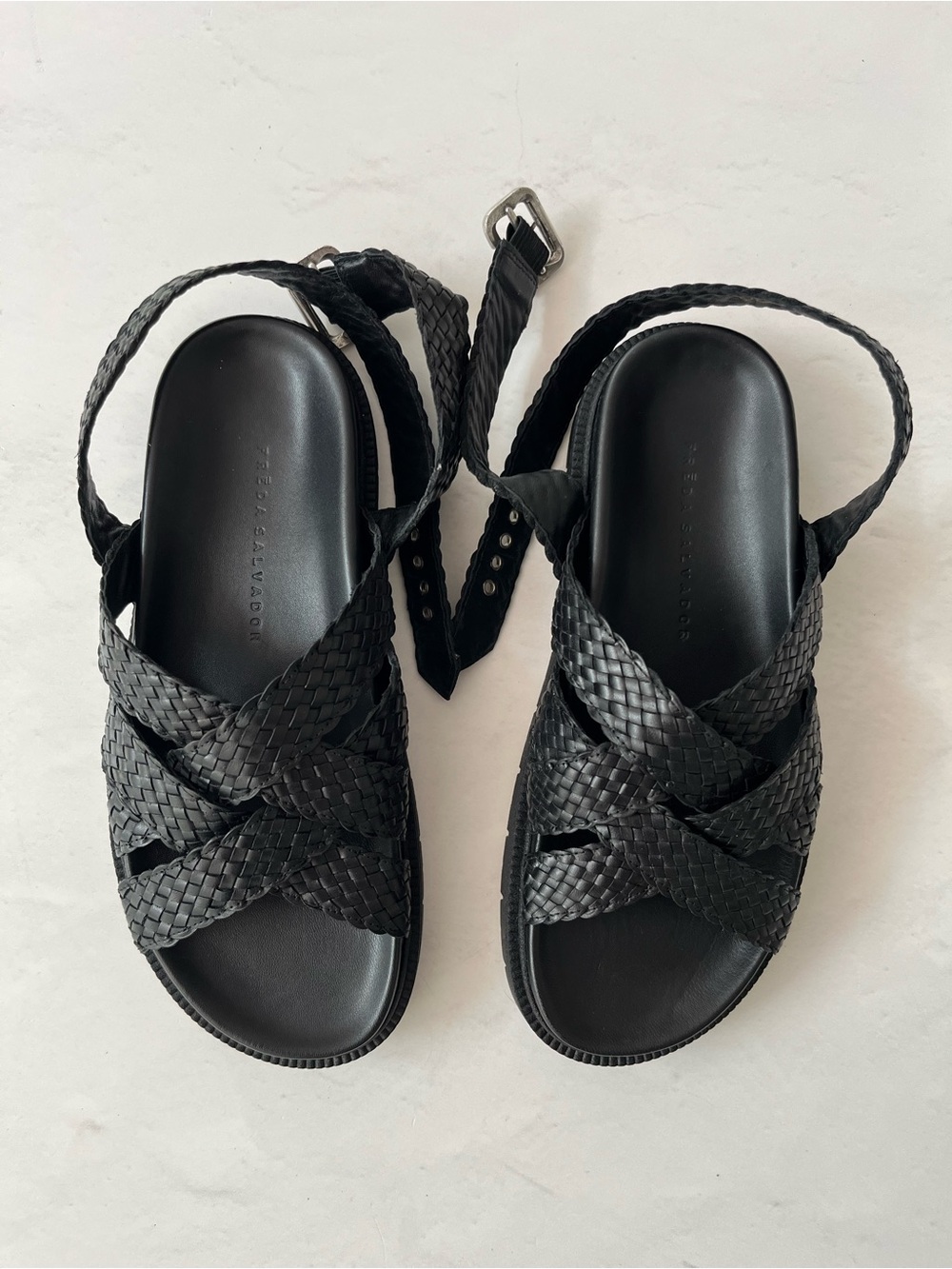 Freda Salvador $395 Glen Woven Leather Sandal Black 8